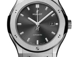 Hublot Classic Fusion Racing Grey 542.NX.7071.RX (2026) - Grijs wijzerplaat 42mm Titanium