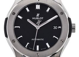 Hublot Classic Fusion 511.NX.1171.RX (2024) - Zwart wijzerplaat 45mm Titanium