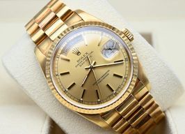 Rolex Day-Date 36 18238 (1988) - Gold dial 36 mm Yellow Gold case
