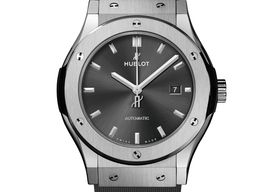 Hublot Classic Fusion Racing Grey 542.NX.7071.RX (2025) - Grey dial 42 mm Titanium case