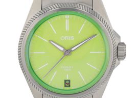 Oris ProPilot X 01 400 7778 7157-Set (2023) - Green dial 39 mm Titanium case