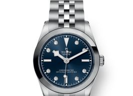 Tudor Black Bay 79600 (2024) - Blauw wijzerplaat 31mm Staal