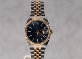 Rolex Oyster Perpetual Date 15223 -