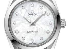 Omega Seamaster Aqua Terra 220.10.28.60.55.001 (2026) - Parelmoer wijzerplaat 28mm Staal