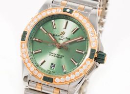Breitling Chronomat 38 U17356531L1U1 (2026) - Pink dial 38 mm Gold/Steel case