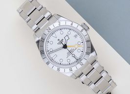 Tudor Black Bay 79470 (2025) - Black dial 39 mm Steel case