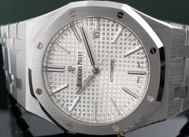 Audemars Piguet Royal Oak Selfwinding 15400ST.OO.1220ST.02.A -