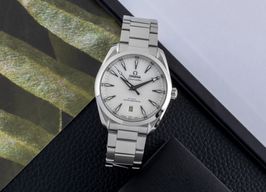 Omega Seamaster Aqua Terra 220.10.38.20.02.001 (Onbekend (willekeurig serienummer)) - Zilver wijzerplaat 38mm Staal