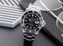 Rolex Submariner Date 16610 -