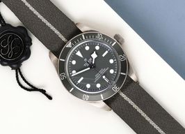 Tudor Black Bay Fifty-Eight 79010SG (2022) - Grijs wijzerplaat 39mm Zilver