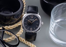 Panerai Radiomir PAM01294 (Unknown (random serial)) - Grey dial 40 mm Steel case