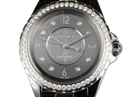 Chanel J12 H2566 (2023) - Grey dial 38 mm Ceramic case