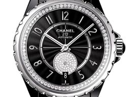 Chanel J12 H3840 (2023) - Black dial 37 mm Ceramic case