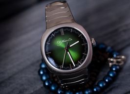 H. Moser & Cie. Streamliner 6200-1200 -
