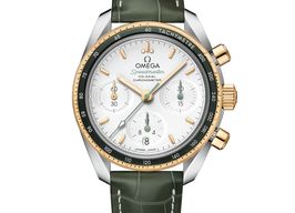 Omega Speedmaster 324.23.38.50.02.001 (2025) - Silver dial 38 mm Steel case