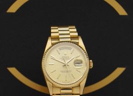 Rolex Day-Date 36 18238 (1992) - Champagne dial 36 mm Yellow Gold case