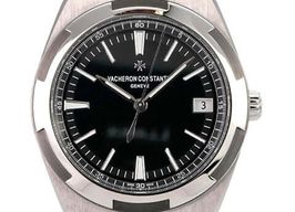Vacheron Constantin Overseas 4500V/110A-B483 (2022) - Black dial 42 mm Steel case