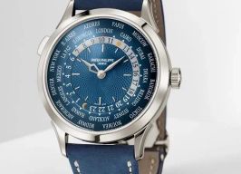 Patek Philippe World Time 5230P-001 (2025) - Blue dial 39 mm Platinum case