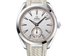 Omega Seamaster Aqua Terra 220.12.41.21.02.005 (2025) - Silver dial 41 mm Steel case