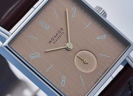 NOMOS Tetra 491 -