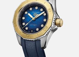 TAG Heuer Aquaracer WBP2450.FT6215 (2025) - Blue dial 30 mm Steel case