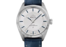 Omega Globemaster 130.93.39.21.99.001 (2025) - Zilver wijzerplaat 39mm Platina