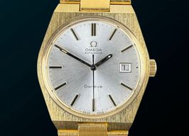 Omega Genève 166.099 (1971) - White dial 35 mm Gold/Steel case