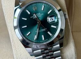 Rolex Datejust 41 126300 (2025) - Groen wijzerplaat 41mm Staal