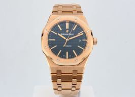 Audemars Piguet Royal Oak Selfwinding 15400OR.OO.1220OR.01 (Unknown (random serial)) - Black dial 41 mm Rose Gold case