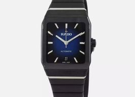 Rado Unknown R10202209 (2025) - Blue dial 32 mm Ceramic case