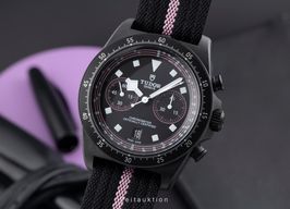 Tudor Pelagos 25827KNRS (Unknown (random serial)) - Black dial 42 mm Carbon case
