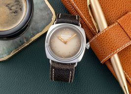 Panerai Radiomir PAM01350 -