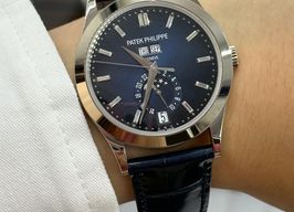 Patek Philippe Annual Calendar 5396G-017 (2025) - 39mm Witgoud