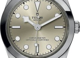 Tudor Black Bay 79600 (2026) - Champagne wijzerplaat 31mm Staal