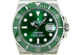 Rolex Submariner Date 116610LV (Onbekend (willekeurig serienummer)) - Groen wijzerplaat 40mm Staal