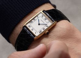 Cartier Tank 896041 (Unknown (random serial)) - Beige dial 30 mm Yellow Gold case