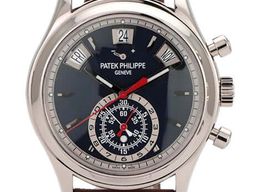 Patek Philippe Annual Calendar Chronograph 5960/01G-001 (2020) - Blue dial 41 mm White Gold case