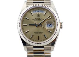 Rolex Day-Date 36 128238 (2022) - Champagne dial 36 mm Yellow Gold case