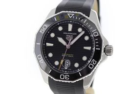 TAG Heuer Aquaracer 300M WBP201A.FT6197 (2024) - Zwart wijzerplaat 43mm Staal