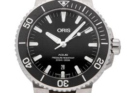 Oris Aquis Date 01 733 7730 4124-07 8 24 05EB -