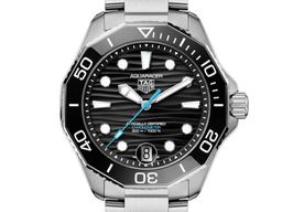 TAG Heuer Aquaracer WBP5110.BA0013 (2024) - Zwart wijzerplaat 42mm Staal