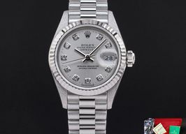 Rolex Lady-Datejust 69179 (1997) - Zilver wijzerplaat 26mm Witgoud