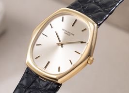 Patek Philippe Golden Ellipse 3858J (Unknown (random serial)) - Black dial 31 mm Yellow Gold case
