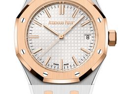Audemars Piguet Royal Oak Selfwinding 15550SR.OO.1356SR.01 (2025) - Silver dial 37 mm Gold/Steel case