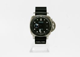 Panerai Luminor Submersible PAM02683 (2024) - Zwart wijzerplaat 42mm Staal