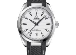 Omega Seamaster Aqua Terra 220.12.38.20.02.001 (2025) - Silver dial 38 mm Steel case