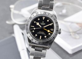Tudor Black Bay 79470 (Unknown (random serial)) - Black dial 39 mm Steel case
