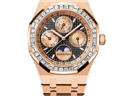 Audemars Piguet Royal Oak 26614OR.ZZ.1220OR.01 (2025) - Black dial 41 mm Rose Gold case