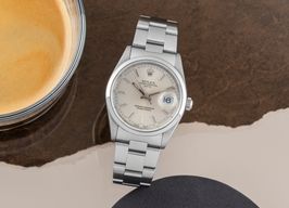 Rolex Oyster Perpetual Date 15200 -
