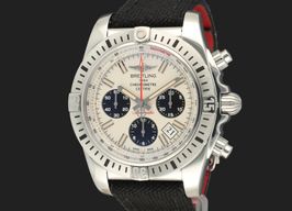 Breitling Chronomat 44 Airborne AB01154G/G786 -